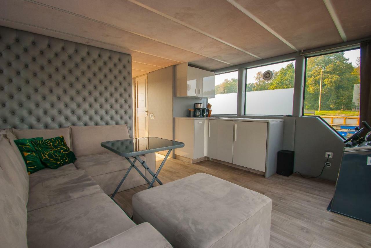 Amber Houseboat Apartamento Świnoujście Exterior foto
